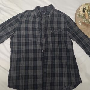 American Eagle Outfitters Blue and Gray Plaid Shirt